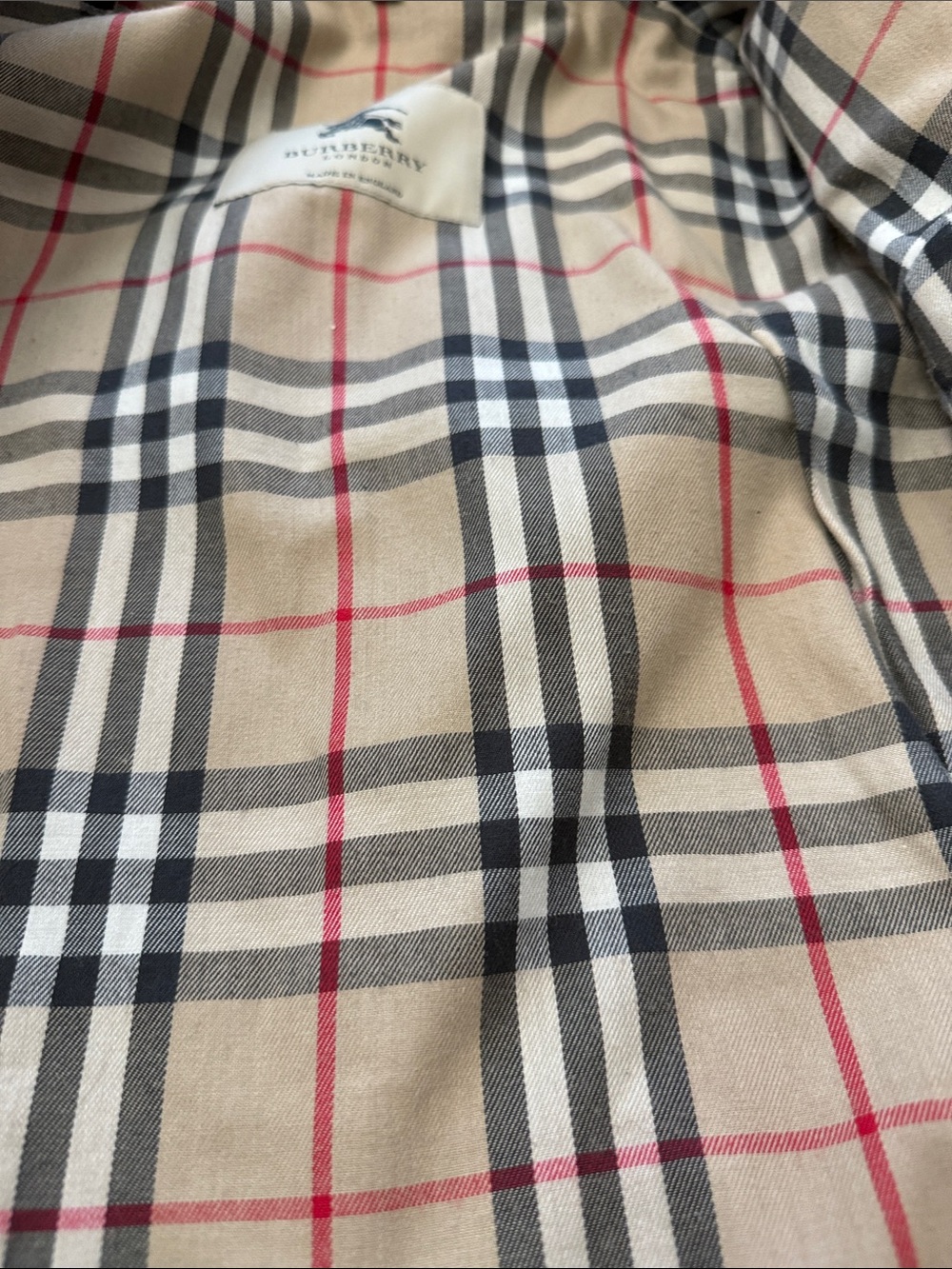 Burberry Women’s Black Double-Breasted Trench Coat - Picture 10 of 11